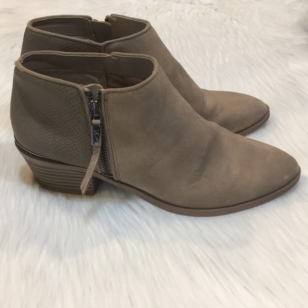 Simply Vera Vera Wang boots